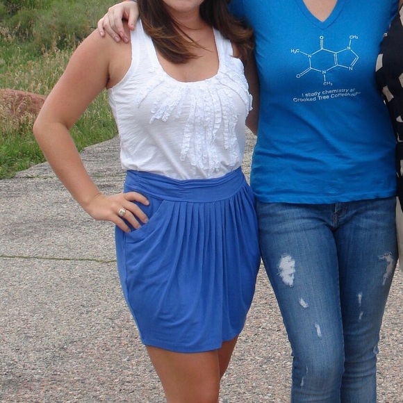 BCBG Maxazria // Purple Fitted Skirt - Picture 3 of 3